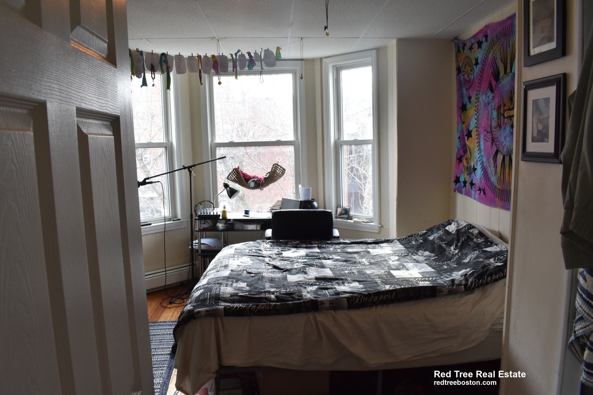 Building Photo - 114 Everett St