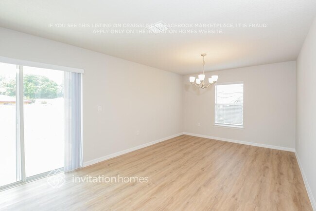 Building Photo - 1021 Quail St SE