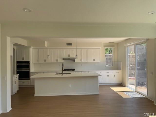 Building Photo - 1320 Sun Dial Dr