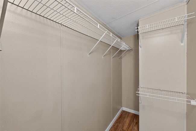 Building Photo - 1341 Flying L Ln