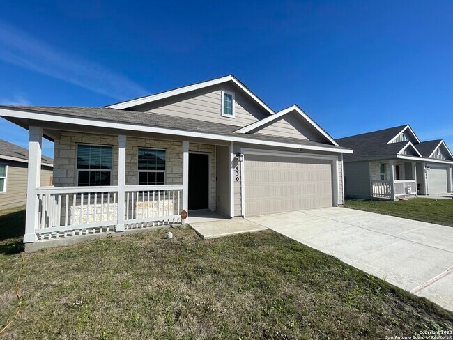 Building Photo - 430 Blue Stem Rd