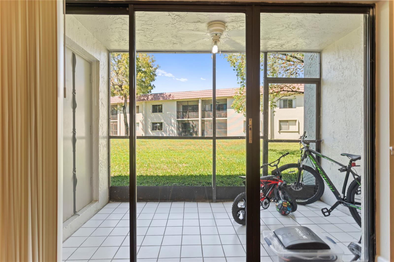 Building Photo - 16211 Saddle Club Rd