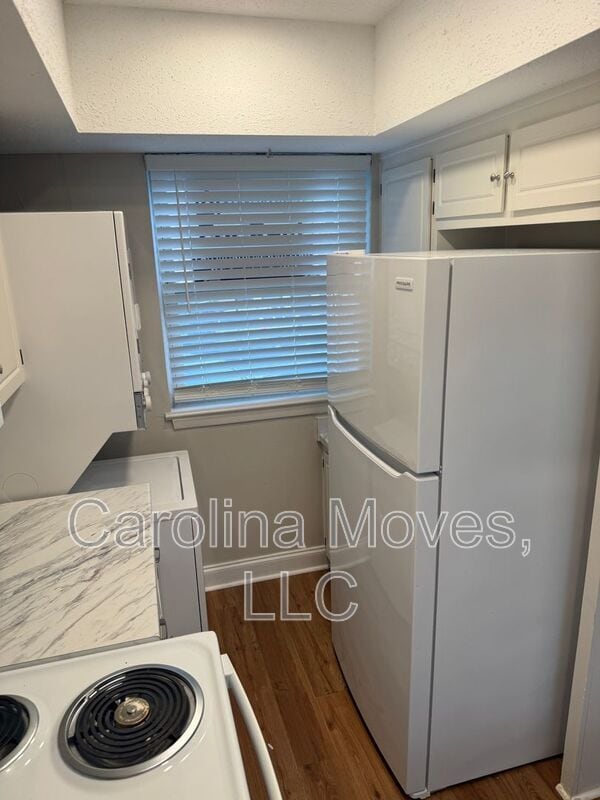 Building Photo - 2530 E North St