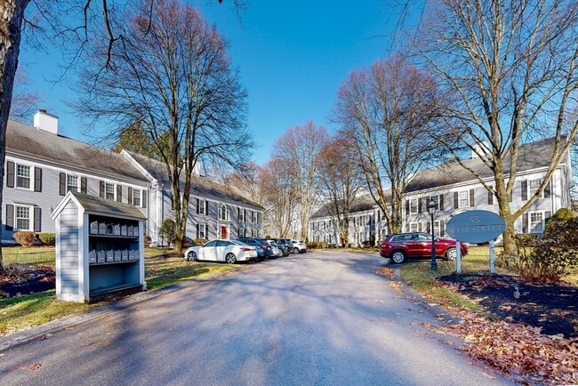 Building Photo - 55 West St