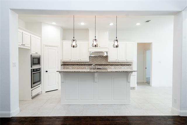 Building Photo - 13966 Clusterberry Dr