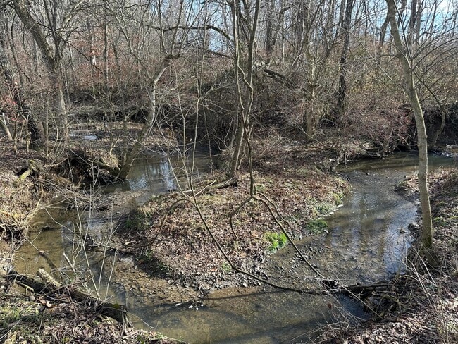 Building Photo - 4841 Julian Rd SW