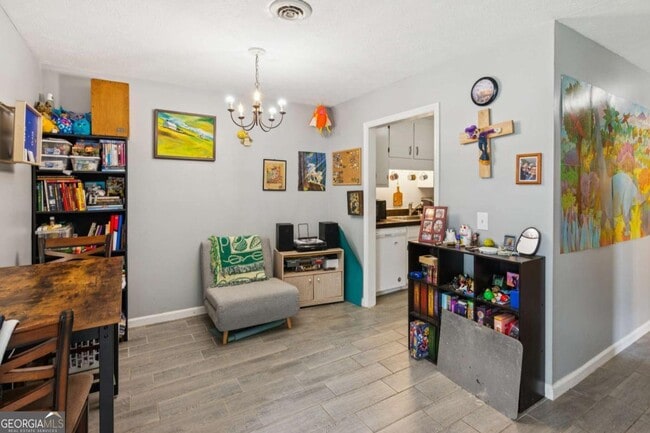 Building Photo - 125 St Andrews Ct