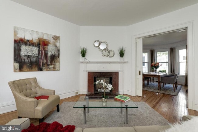 Building Photo - 30 Vandeventer Ave