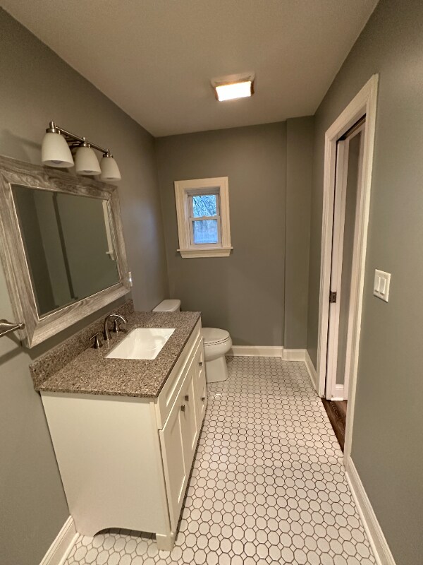 Building Photo - 2652 PA-390