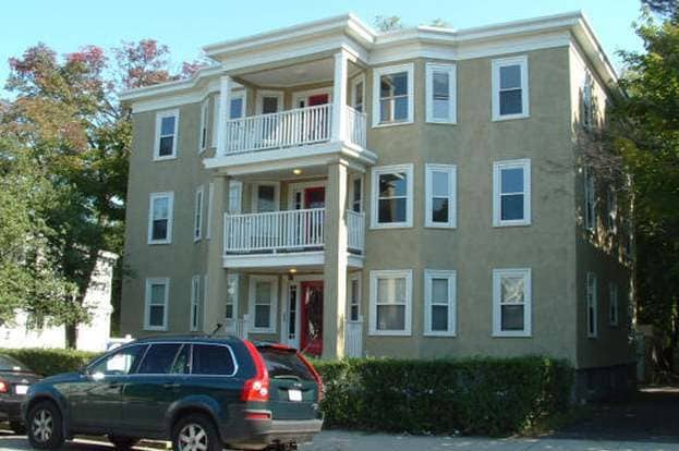 Primary Photo - 640 River St