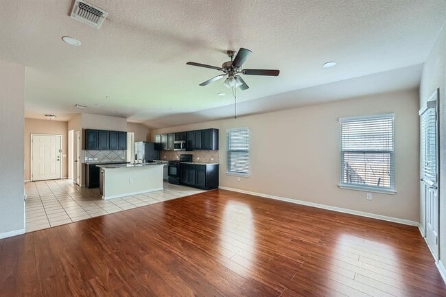 Building Photo - 11216 Dawes Pl
