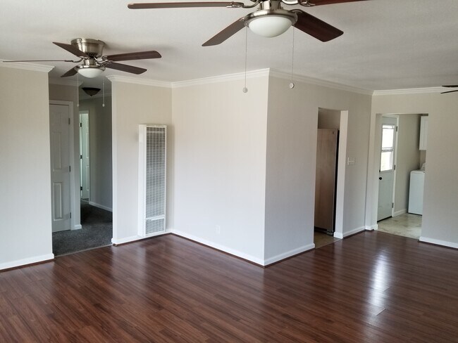 Building Photo - 14874 Acton Dr