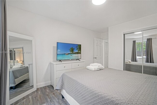 Building Photo - 168 NW 32nd St