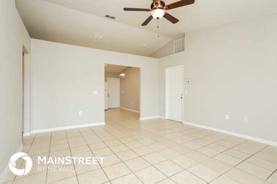 Building Photo - 350 Lauderdale Ct