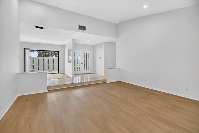 Building Photo - 2358 Deer Creek Trail