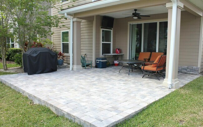 Building Photo - 276 Sanctuary Dr