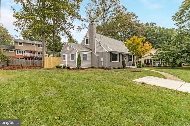 Building Photo - 5511 Callander Dr