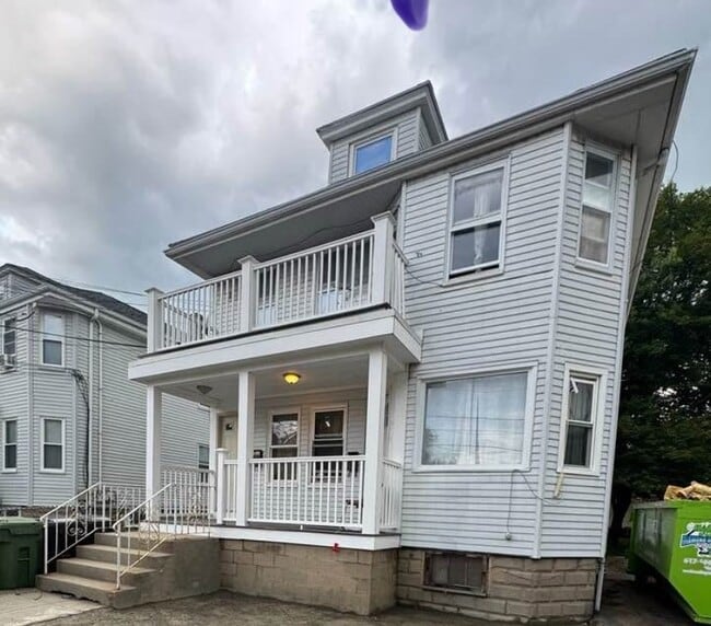 Building Photo - 27 Quimby St