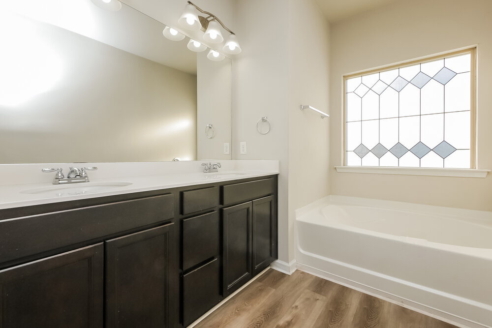 Building Photo - 143 Preserve Dr