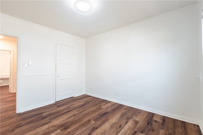 Building Photo - 8930 S Hobart Blvd