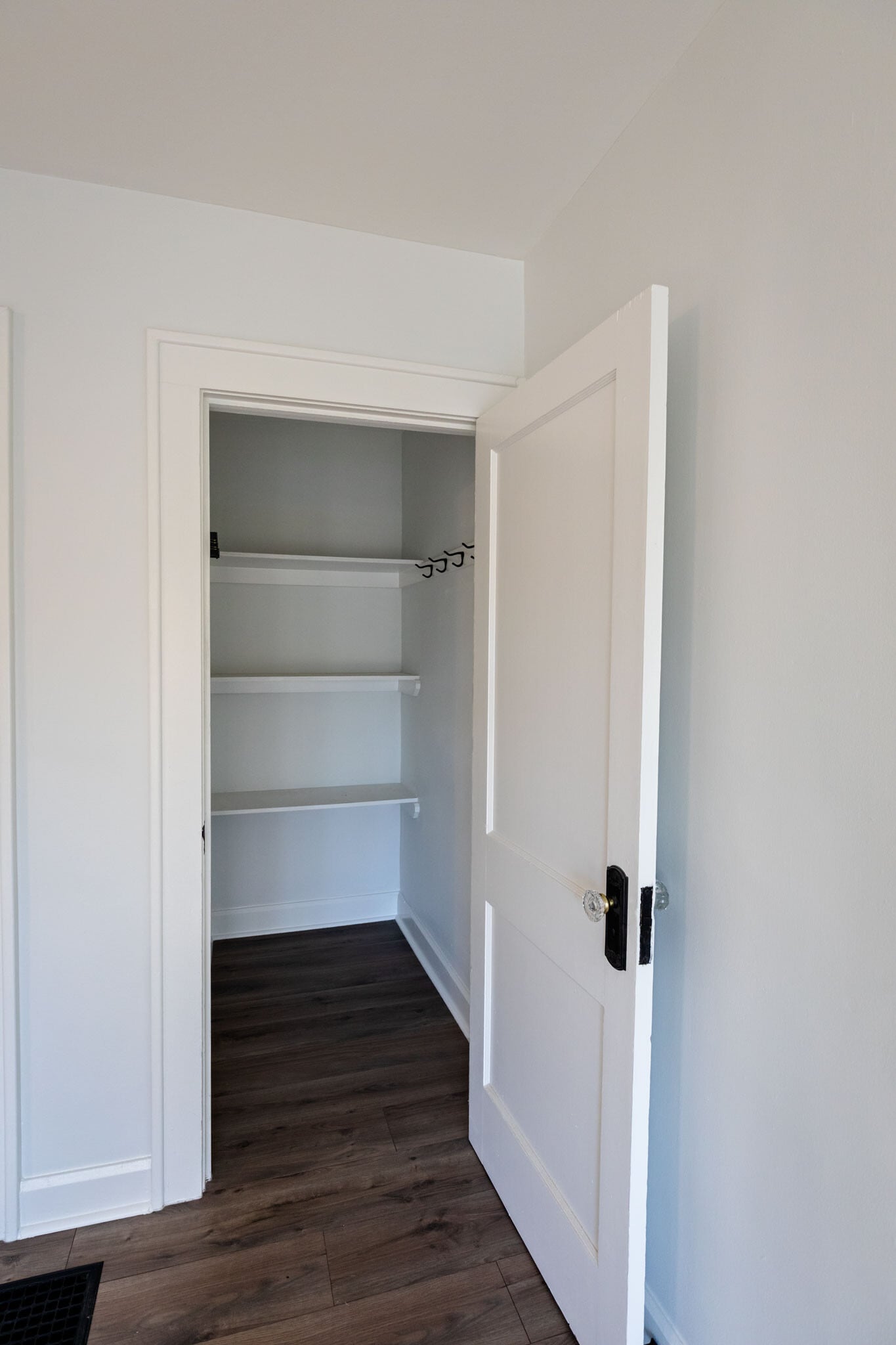 Closet - 2701 Barth Ave