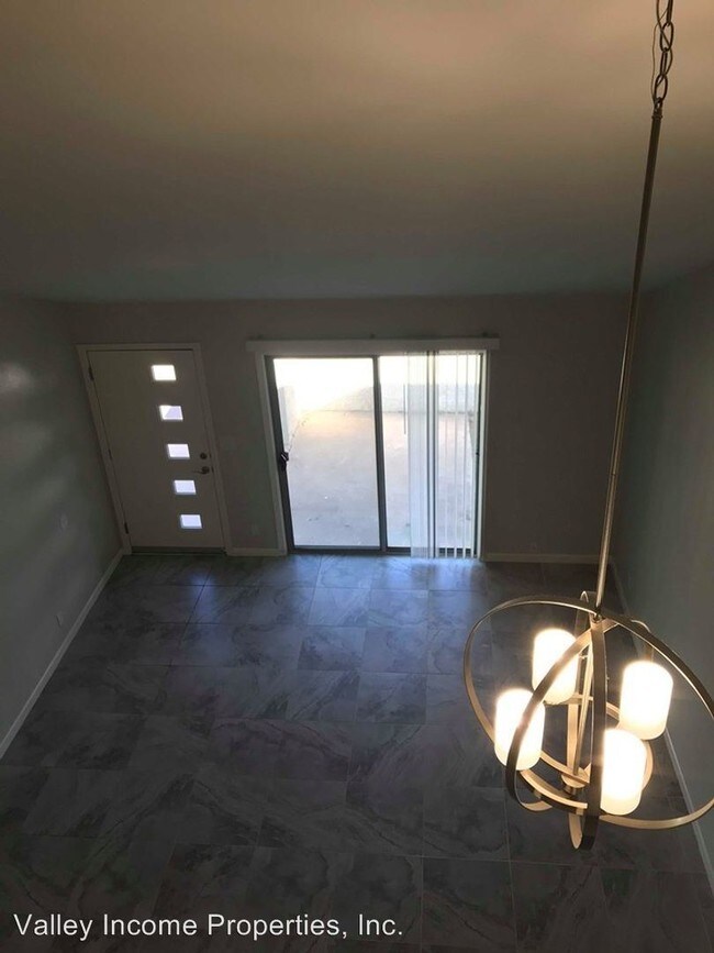 Building Photo - 39 W Medlock Dr