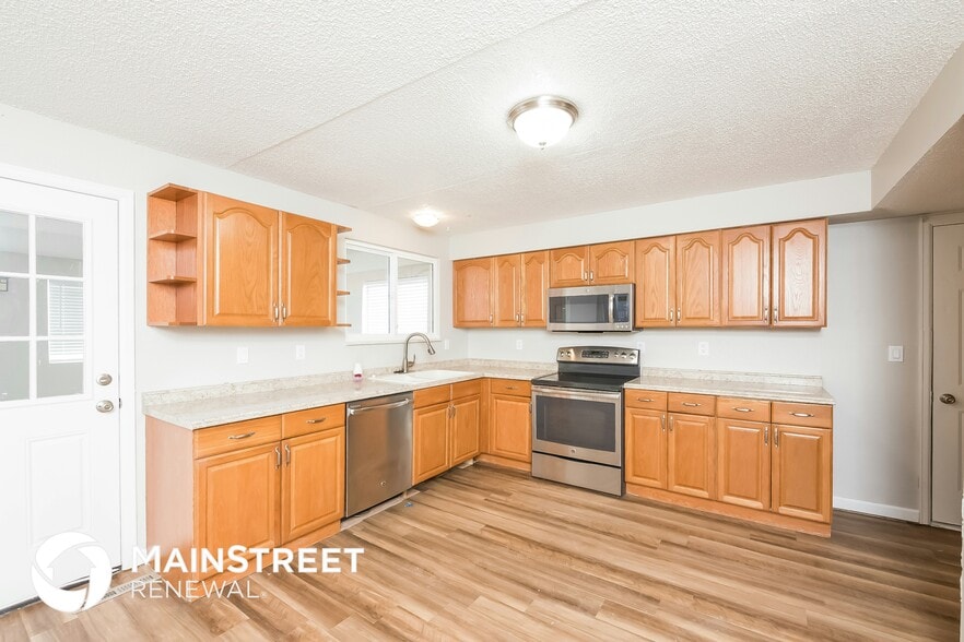 Building Photo - 17771 E Prentice Dr