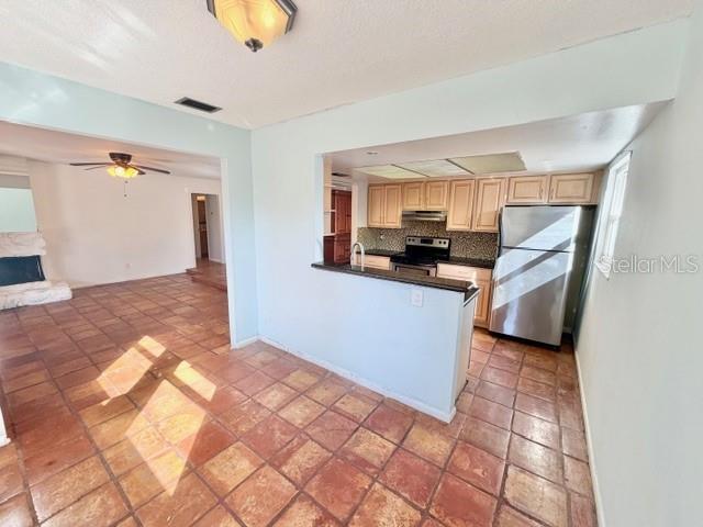 Building Photo - 105 Margo Ln