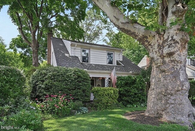 Building Photo - 8228 Cadwalader Ave