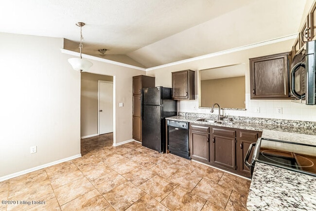 Building Photo - 9625 Combs Ln