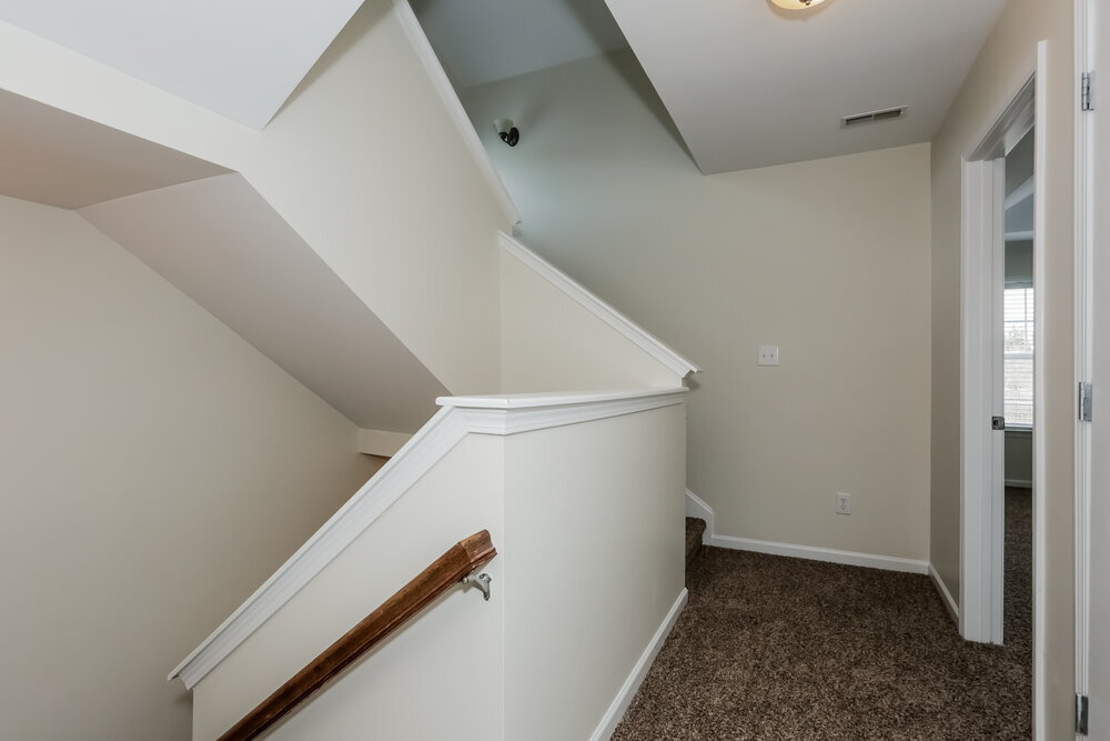 Building Photo - 10430 Carver Falls Rd