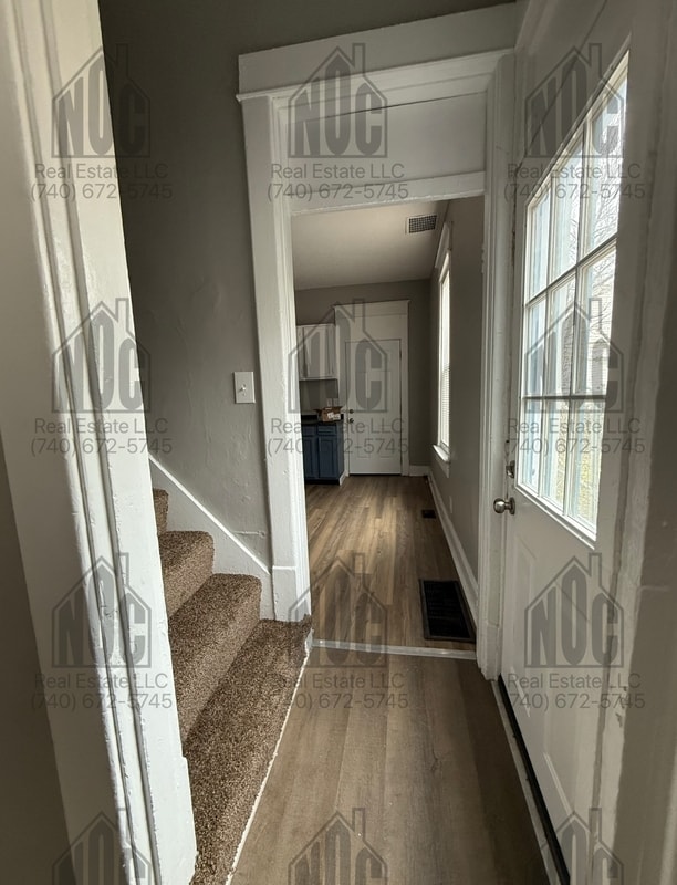 Building Photo - 440-440 Locust St