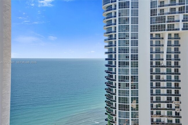 Building Photo - 18201 Collins Ave