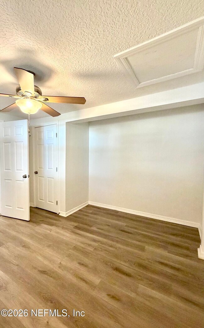 Building Photo - 8264 Devoe St