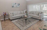 Building Photo - 960 Partridge Cir