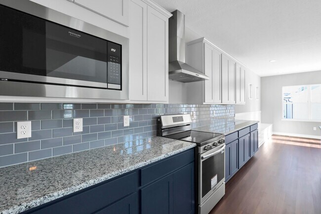 Building Photo - 12122 Warbler Wy