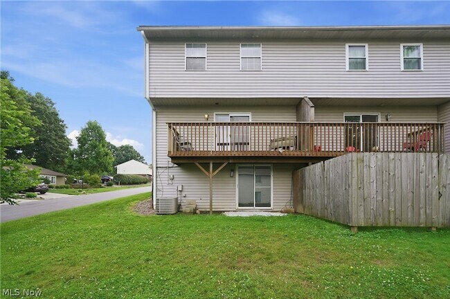 Building Photo - 1326 Aarons Way