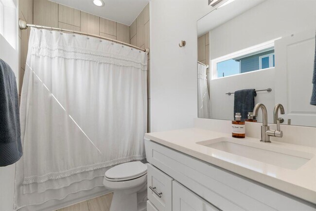 Building Photo - 1148 Webberville Rd