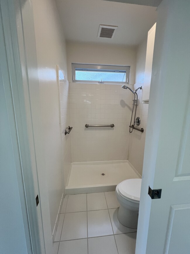 Building Photo - 23808 Lanesboro Pl