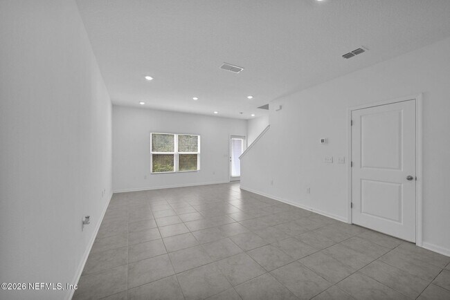 Building Photo - 3601 Athenian Wy