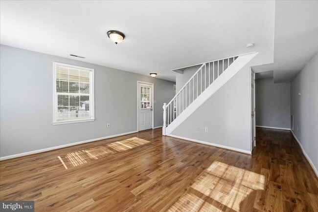 Building Photo - 37127 Butts Ln