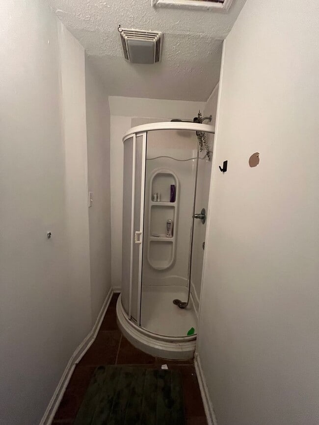 Building Photo - Charming East Nashville Home, 3 Bedrooms/3 baths, fenced yard