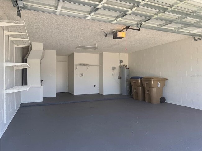 Building Photo - 8813 Parliament Ct