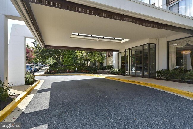 Building Photo - 11801 Rockville Pike