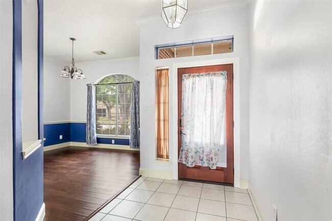 Building Photo - 18418 Hot Creek Ct