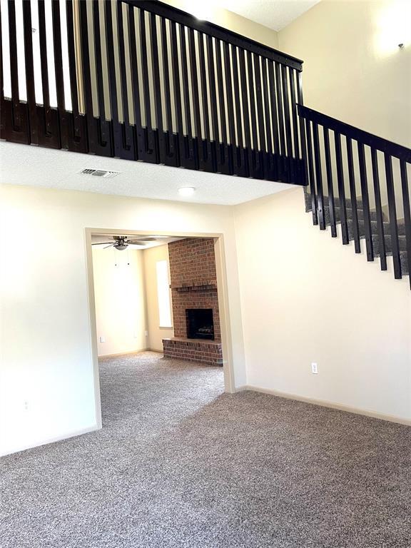 Building Photo - 825 Clubside Dr