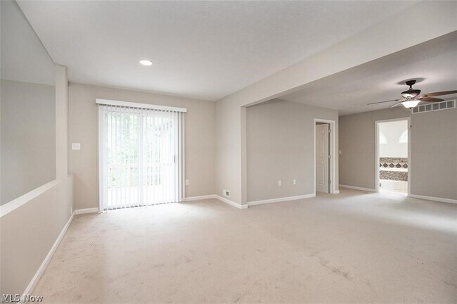 Building Photo - 9338 Liberty Rd