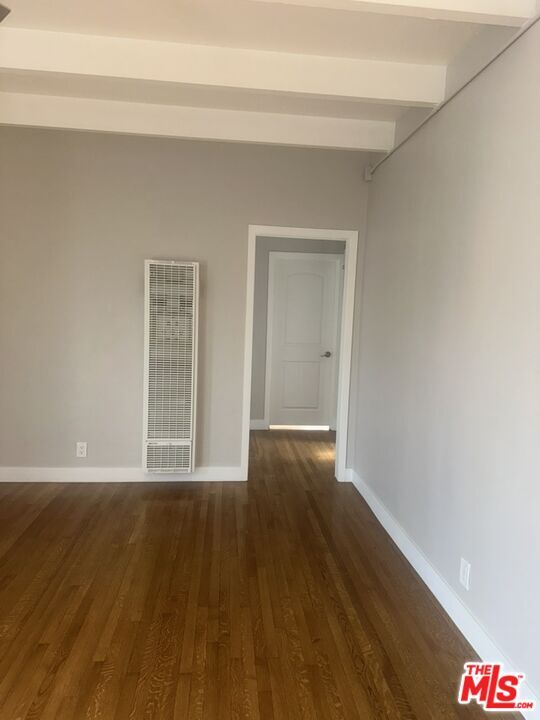 Building Photo - 438 Cedar Ave