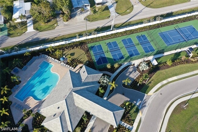 Building Photo - 1066 Enbrook Lp