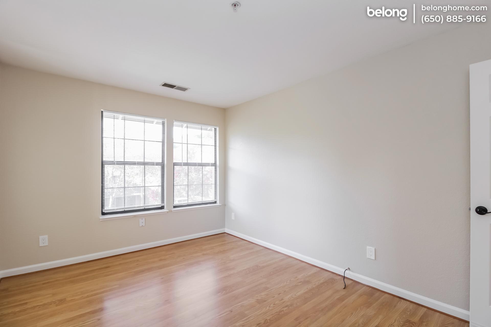 Building Photo - 412 Wood Hollow Dr